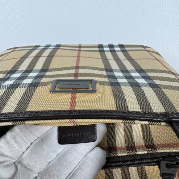 Burberry London Nova Check Vintage Handbag - Picture 7 of 12